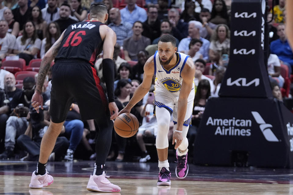 Stephen Curry。(AP Photo/Wilfredo Lee)