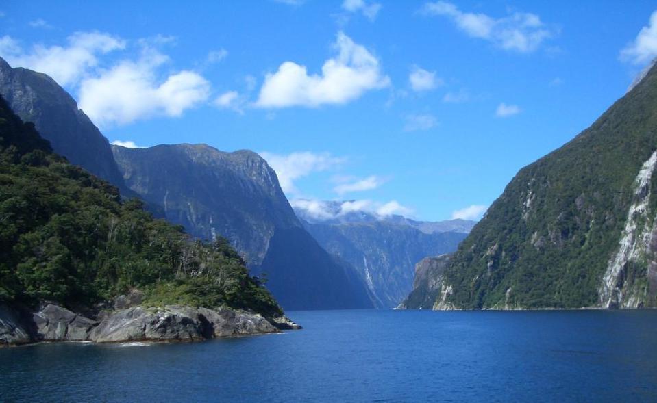 Magnificent Milford Sound in the Fiordland National Park.