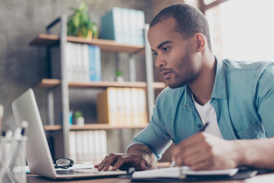 Cyber security experts say the best way to protect your passwords is to memorize them instead of writing them down. (Photo: Getty)