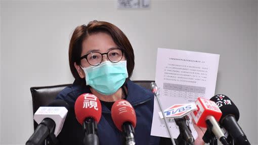 台北市副市長黃珊珊主持新型冠狀病毒疫情小組第8次應變會議。（圖／北市府提供）