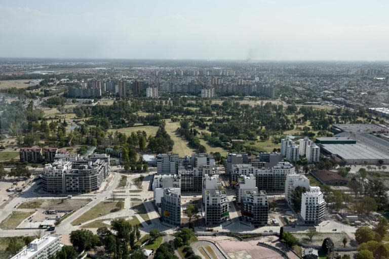 Massive power outage 'leaves all of Argentina and Uruguay without electricity'