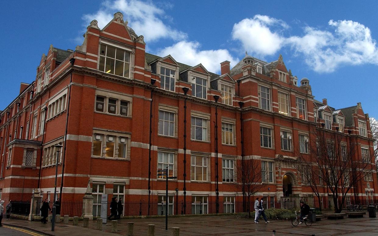 The Hawthorn Building at Leicester's De Montfort University - John Robertson