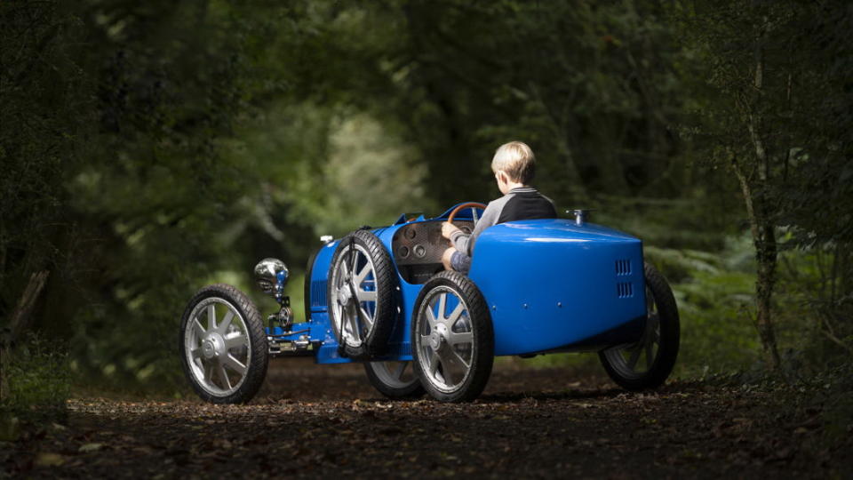 圖／Bugatti Baby II體積只有原車的3/4，可說是專為兒童打造的電動車，當然大人想體驗也沒問題。