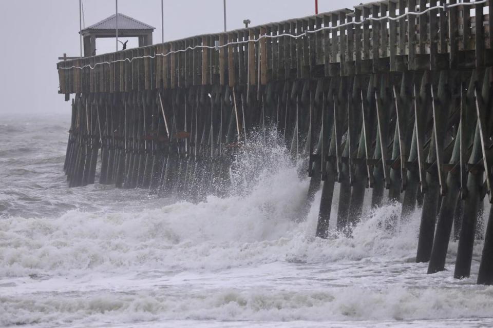 Waves batter against the 2nd Avenue Pier in Myrtle Beach as a severe storm begins lashing the Grand Strand area. 4 p.m. Jan. 9, 2024