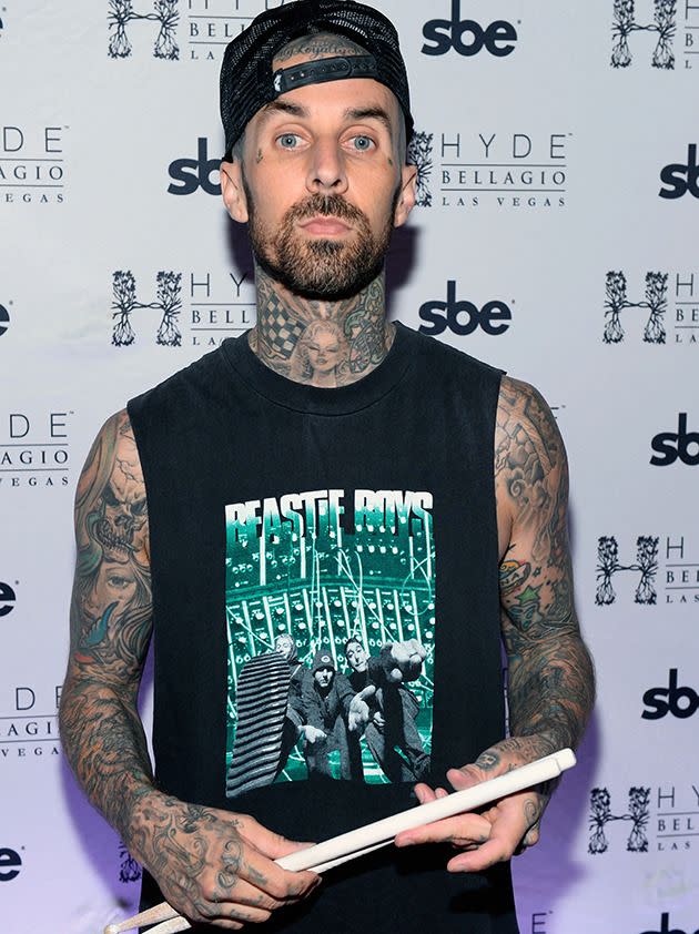 Blink 182 s Travis Barker Drugs Got The Best Of Scott Weiland