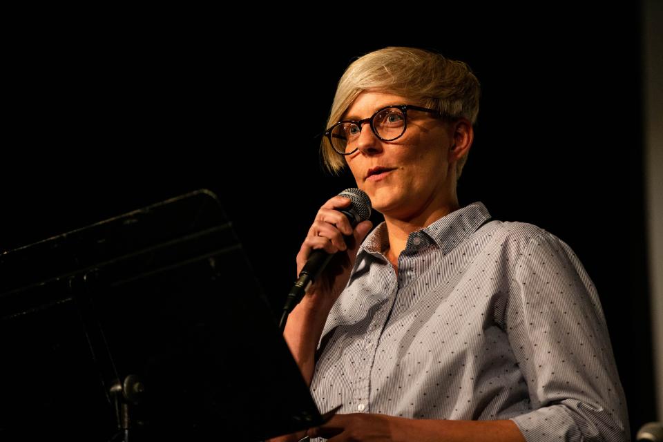 Ottawa Integrity's Angela Maxwell speaks on the importance of supporting candidates of quality and integrity Monday, Aug. 1, 2022, at Park Theatre in downtown Holland.