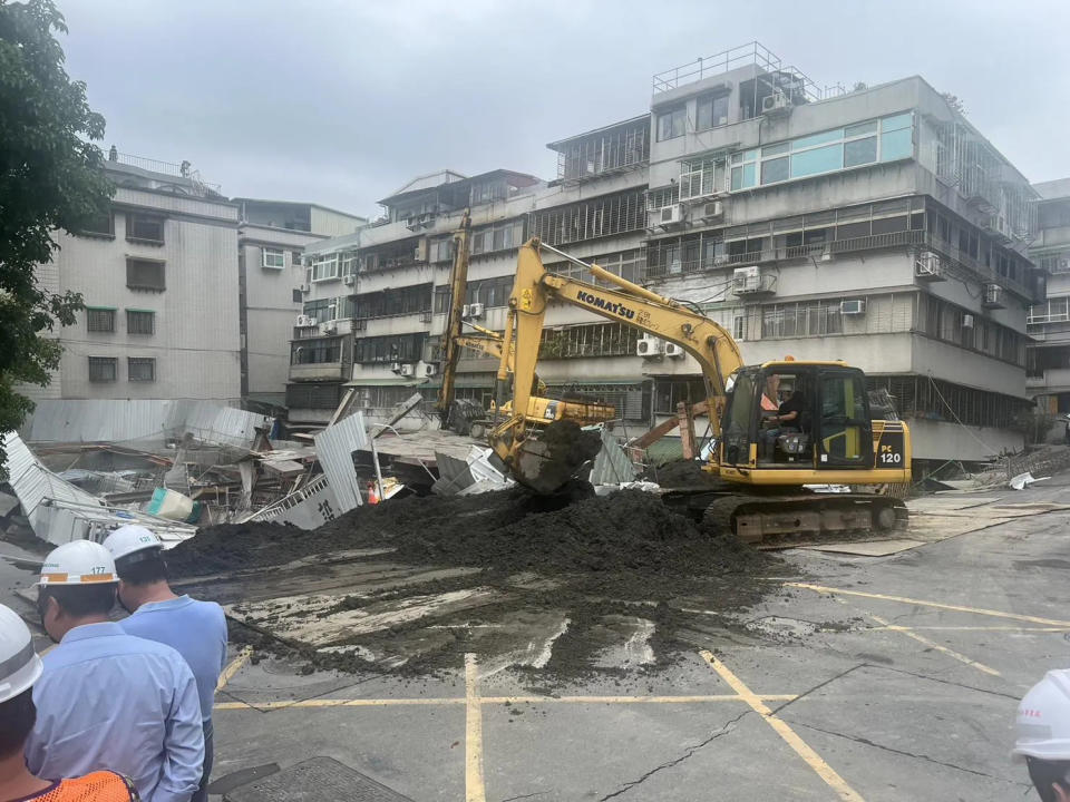 <strong>台北市大直民宅因基泰建設施工不慎，導致房屋倒塌。（圖／記者陳奕廷攝）</strong>