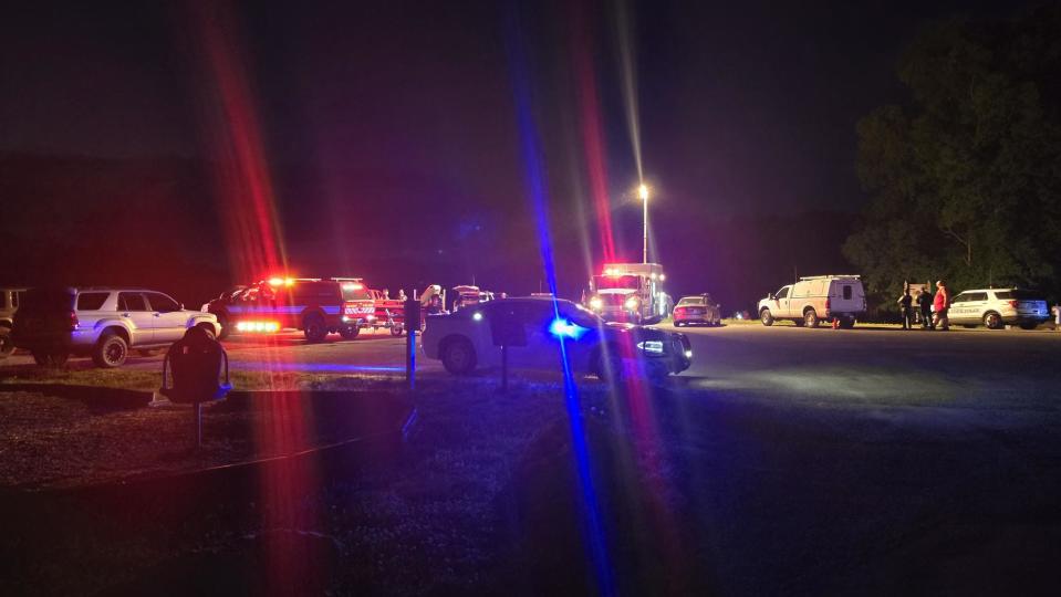 Police lights and first responders on the scene of a possible drowning on Mill Creek Lake on May 16. (Jemon Haskins/ WFXR News)