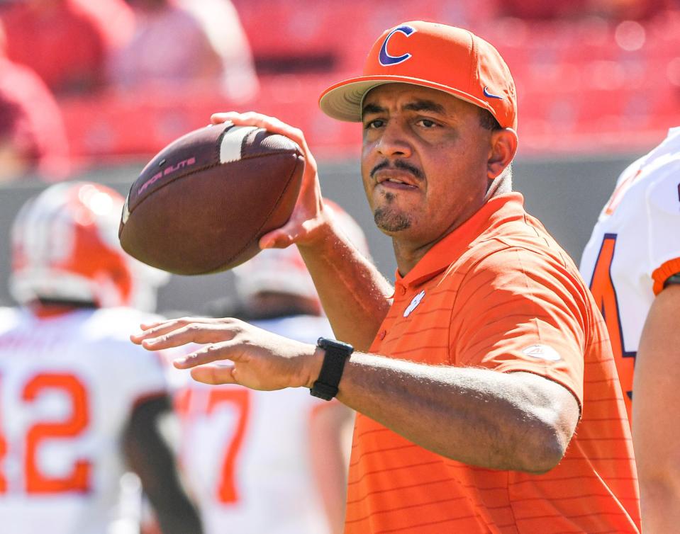 Tony Elliott is leaving Clemson to be the new head coach at Virginia.