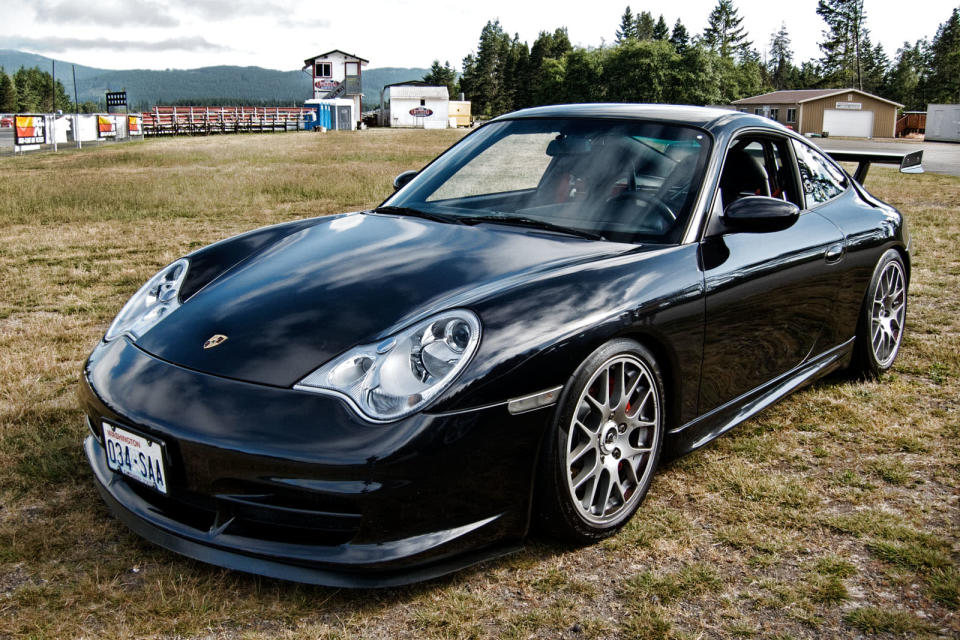In 1998, the 911 switched to a water-cooled engine for the first time in its 35-year history. (Photo: <a href="http://www.flickr.com/photos/curtsm/4781340371/" rel="nofollow noopener" target="_blank" data-ylk="slk:Curt Smith / Flickr;elm:context_link;itc:0;sec:content-canvas" class="link ">Curt Smith / Flickr</a>)