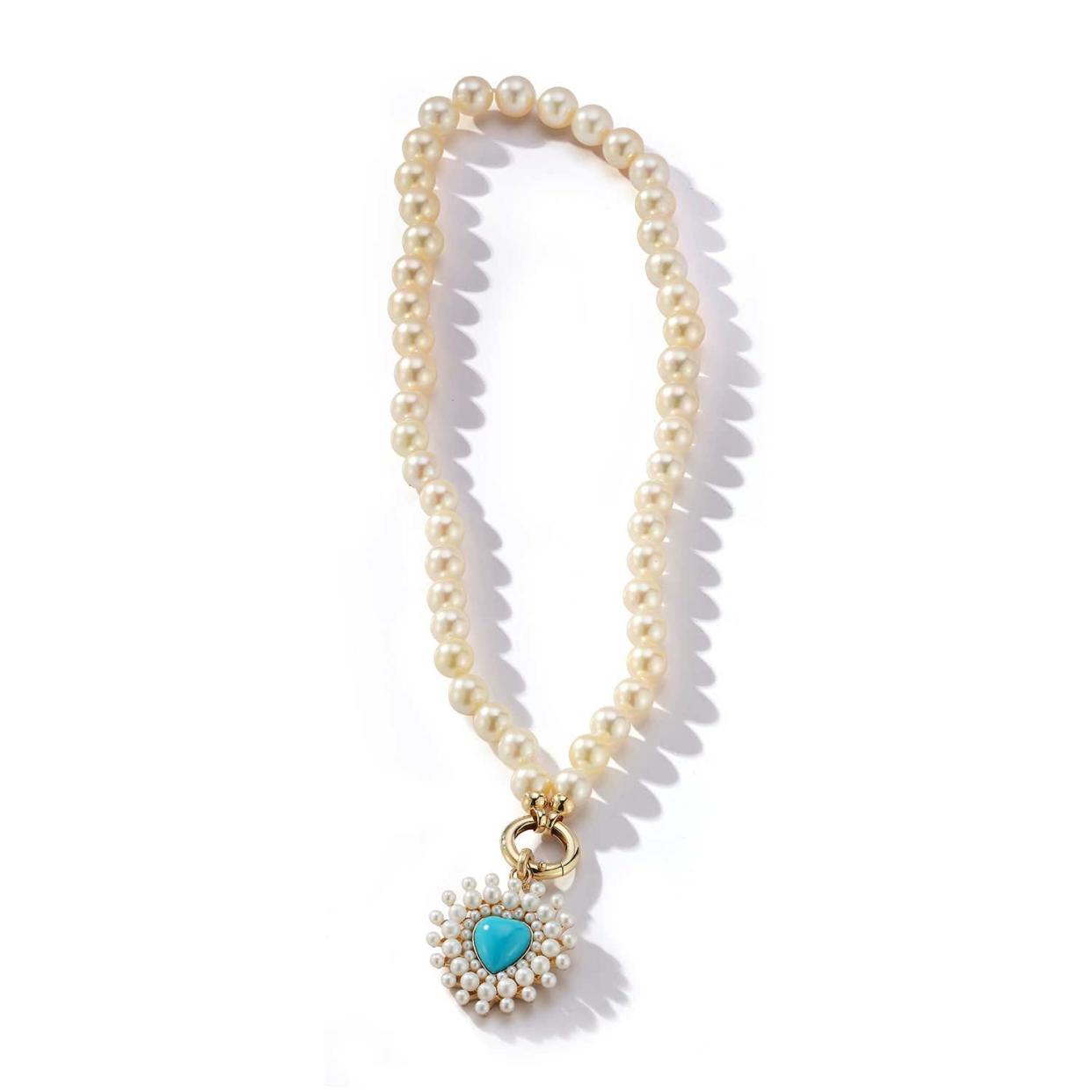 The Best Pearl Jewelry You Can Wear With Anything