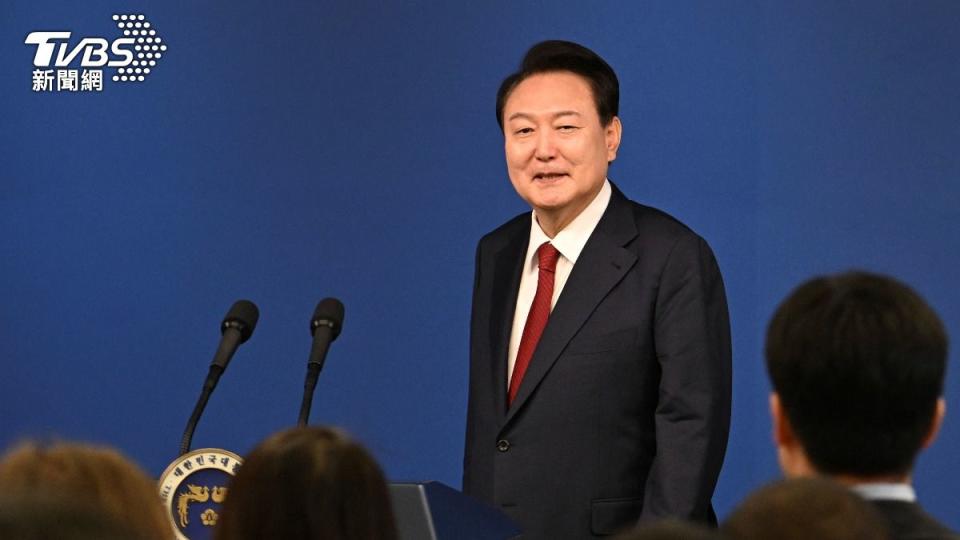 南韓總統尹錫悅出席就職兩週年新聞發布會（圖／路透社）
