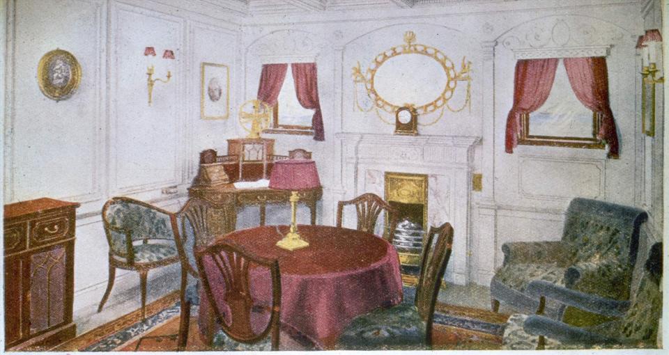 The first class living room of the White Star liner 'Titanic', circa 1912.