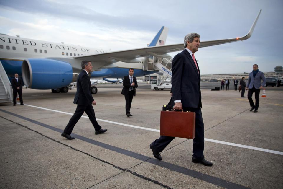 U.S. Secretary of State John Kerry arrives in Paris, on Saturday March 29, 2014. After leaving Saudi Arabia the secretary canceled a return to Washington in order to travel to Paris for a meeting with Russian Foreign Minister Sergey Lavrov about the situation in Ukraine. The meeting was arranged during a refueling stop in Ireland en route to Paris. (AP Photo/Jacquelyn Martin, Pool)