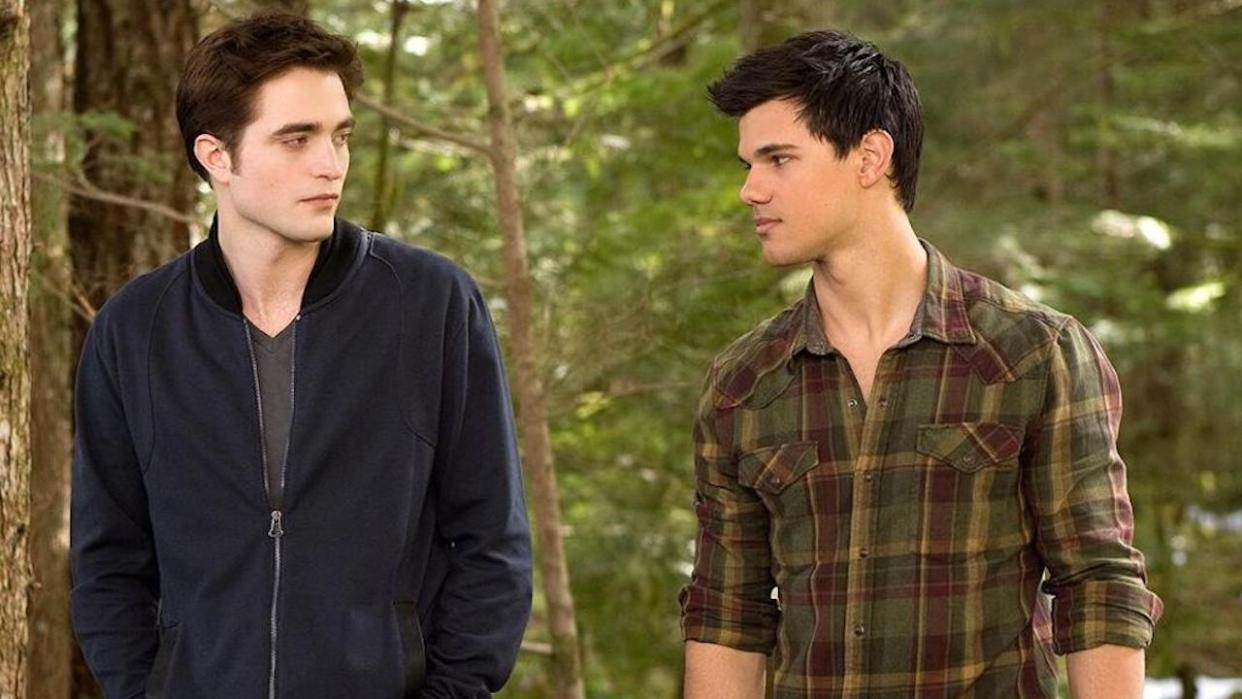  Robert Pattinson and Taylor Lautner as Edward and Jacob in Twilight saga. 