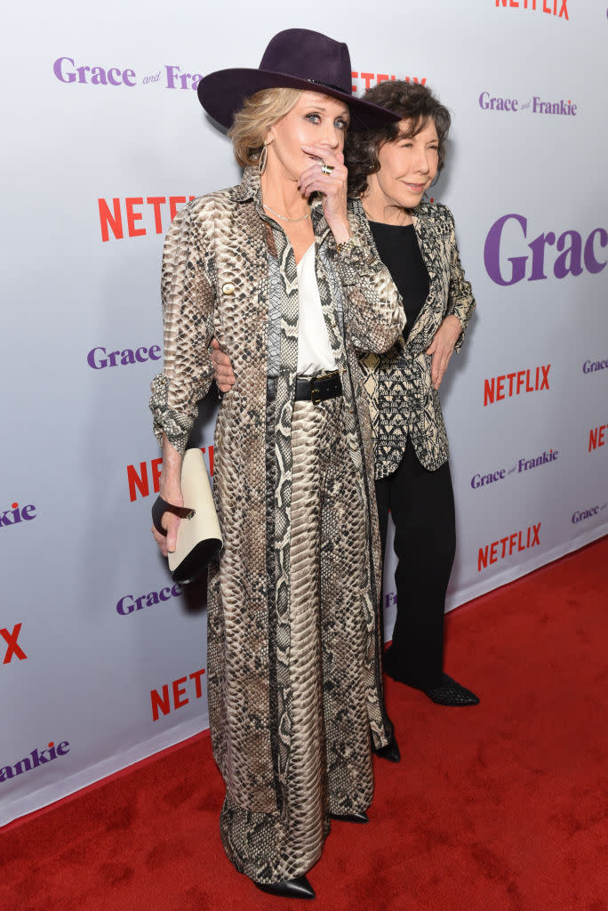 <p><strong>Jan. 18, 2018<br></strong>Jane Fonda rocked a snakeskin-patterned suit for the season four premiere of her hit Netflix show “Grace & Frankie” on Thursday. Her wide-legged pants were fitted in at the waist with a sharp black belt and she complemented the look with a matching calf-length patterned blazer, pointed heels and a Western-inspired hat. A rather unusual look for an 80-year-old woman, but quite fitting for Fonda! </p>