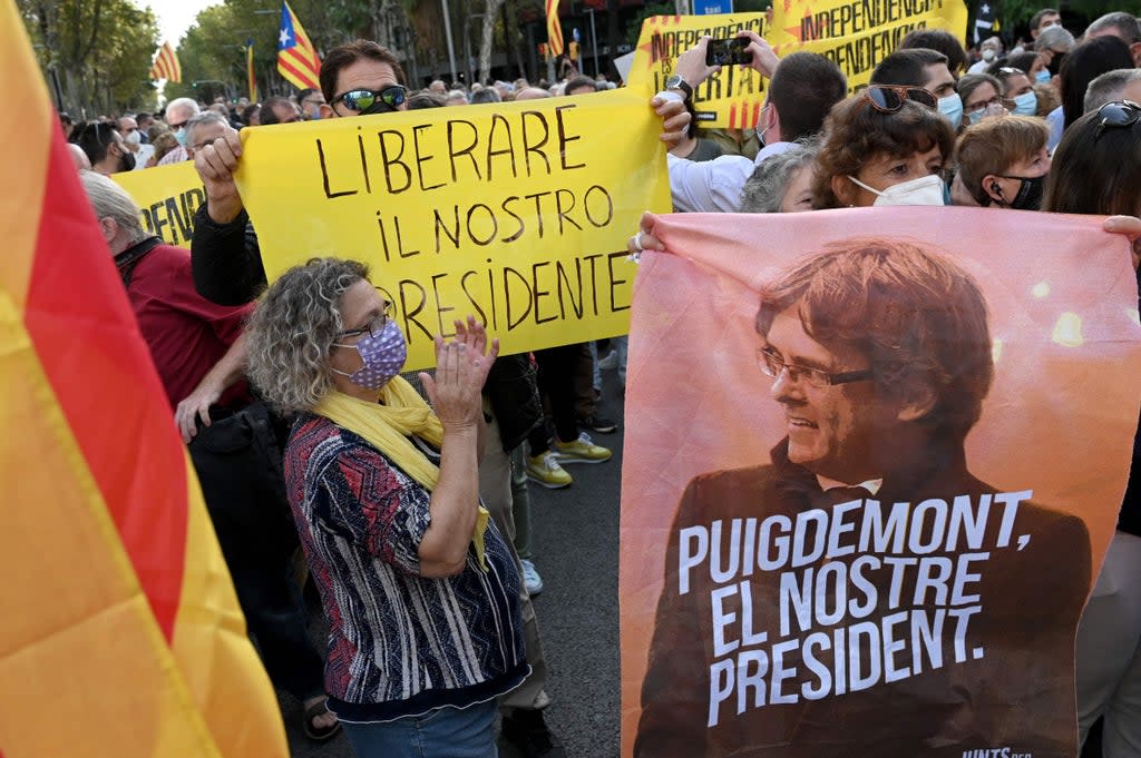 Demonstration outside Italian consulate in Barcelona after arrest of exiled former Catalan president Carles Puigdemont in Italy (AFP via Getty Images)