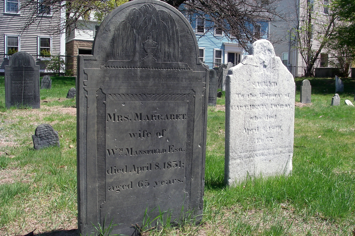 Howard Street Cemetery, Massachusetts