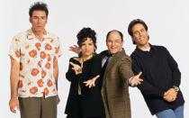 Sie schrieben in den 90er-Jahren TV-Geschichte: In der vielfach preisgekrönten Sitcom "Seinfeld" lachten jede Woche Millionen von US-Zuschauern über die vier New Yorker Freunde (von links) Cosmo Kramer (Michael Richards), Elaine Benes (Julia Louis-Dreyfus), George Costanza (Jason Alexander) und Namensgeber Jerry Seinfeld. Doch was machen die Stars der Serie heute? (Bild: Sony Pictures)