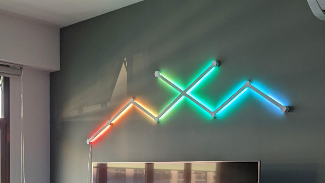 Nanoleaf Lines during the day. (Photo: Yahoo Gaming SEA)