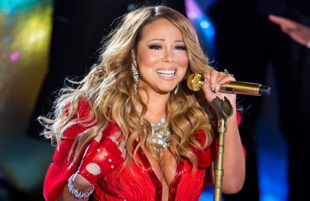 Mariah Carey performs at Rockefeller Christmas Tree ceremony credit:Bang Showbiz