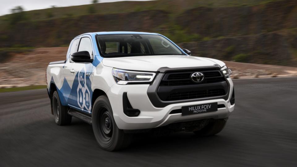 2024 toyota hilux hydrogen prototype