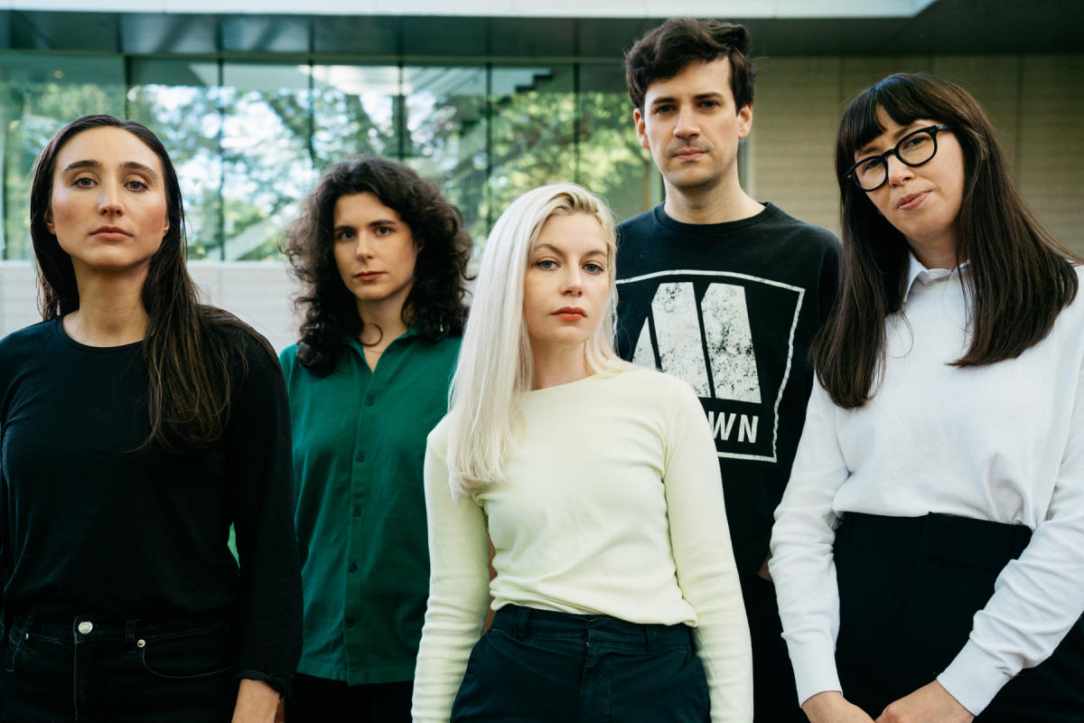 Alex G and Alvvays Announce 2023 Co-Headlining North American Tour