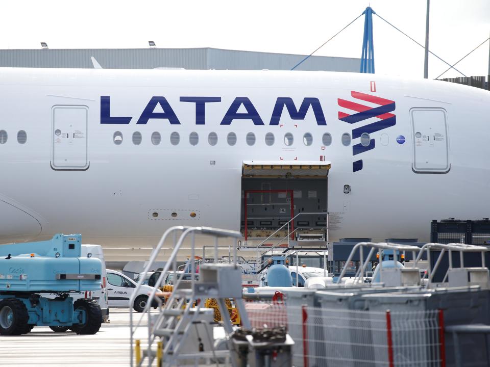 LATAM Airlines Airbus A350