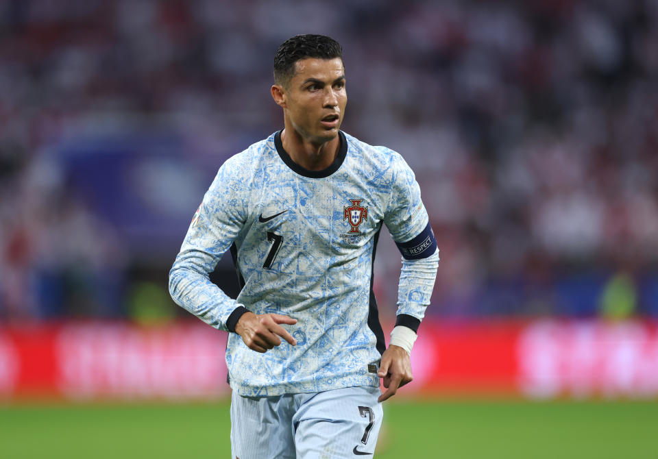 Ronaldo starts! Portugal and Slovenia name teams for EURO 2024 last 16