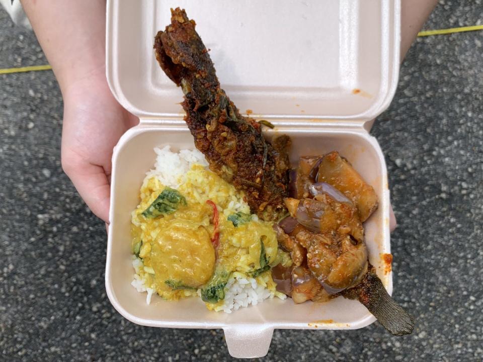 Wak Nasi Campur - Rice with catfish, eggplant and pumpkin