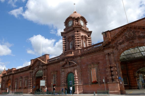 Nottingham midland railway station voted worst in UK