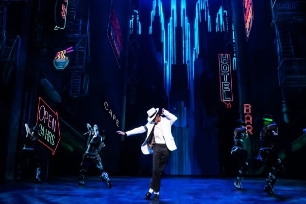 Michael Jackson's Billie Jean performance depicted through paintings