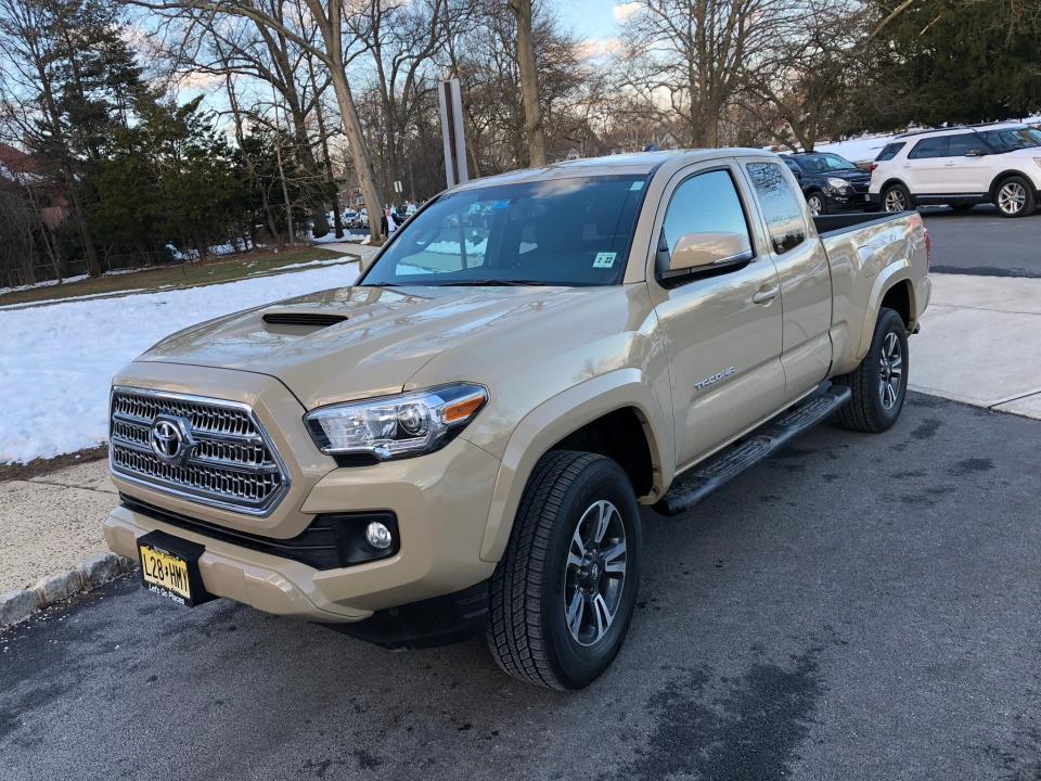 Toyota Tacoma TRD Sport