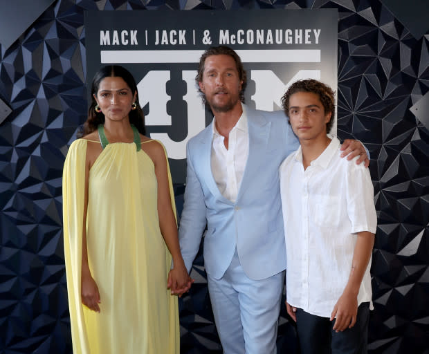 Camila Alves McConaughey, Matthew McConaughey and Levi Alves McConaughey.<p><a href="https://www.gettyimages.com/detail/1485933113" rel="nofollow noopener" target="_blank" data-ylk="slk:Gary Miller/Getty Images;elm:context_link;itc:0;sec:content-canvas" class="link ">Gary Miller/Getty Images</a></p>