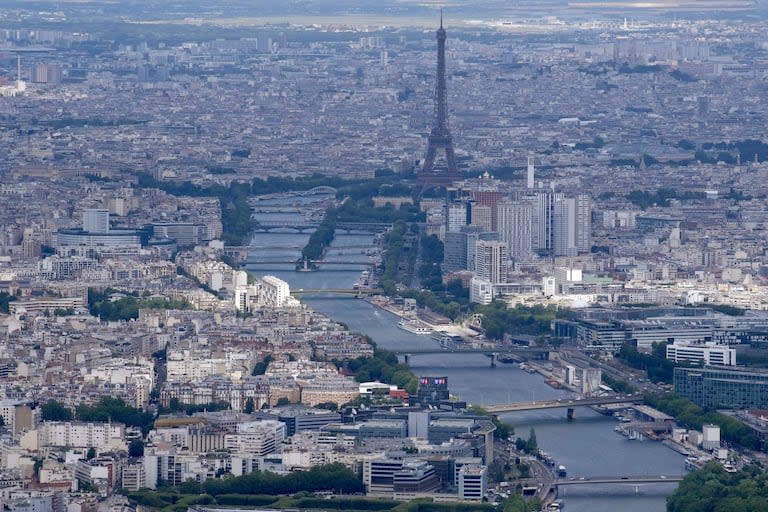 El río Sena es emblemático de París, al punto de que los Juegos Olímpicos tendrán en él su ceremonia de apertura, el 26 de julio de 2024.