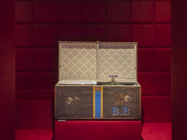 Louis Vuitton celebrates the 200th birthday of its founder with a special  trunk exhibition in Singapore - CNA Luxury