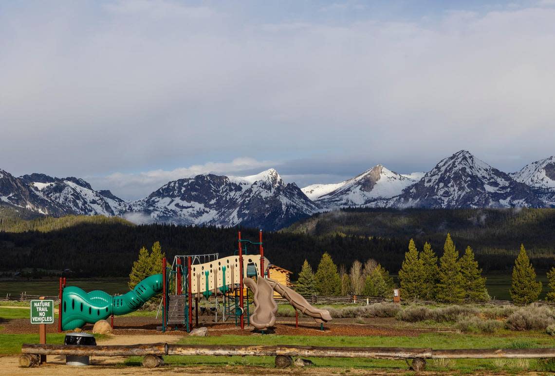 The backdrop to Pioneer Park in Stanley is the iconic Sawtooth Mountains. In Stanley, 293 days a year dip below freezing on average. The most days below freezing in a single year was 318, in 2016, according to the National Weather Service. The reason for the cold is the high-elevation mountains that surround the town: Cold air drains into the valley at night.