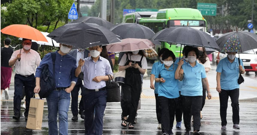 南韓連日降下暴雨，多處傳出災情。（示意圖／美聯社）