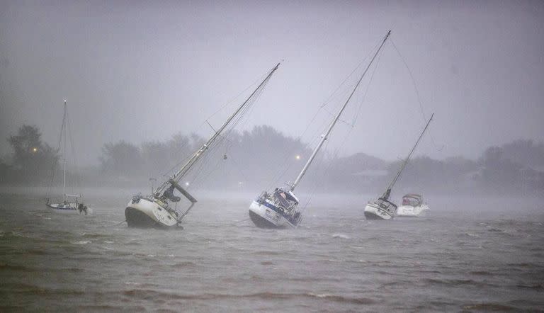 Ian es ahora una tormenta tropical