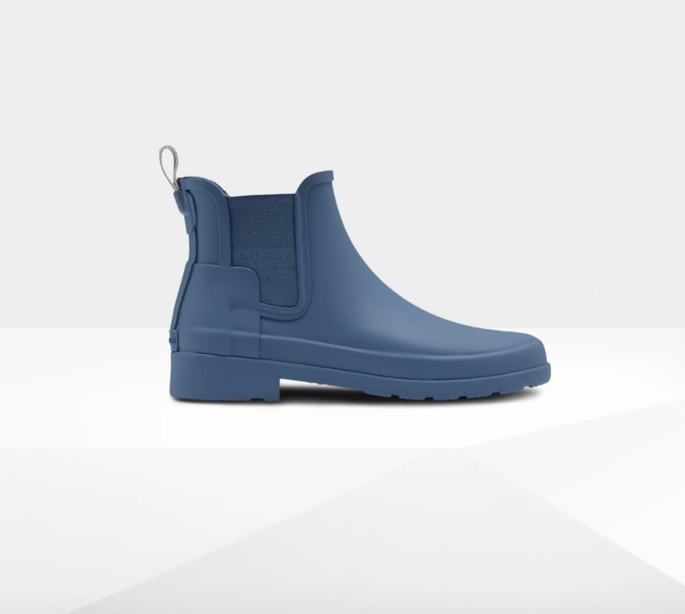 Women's Refined Slim Fit Chelsea Boots. Image via Hunter.