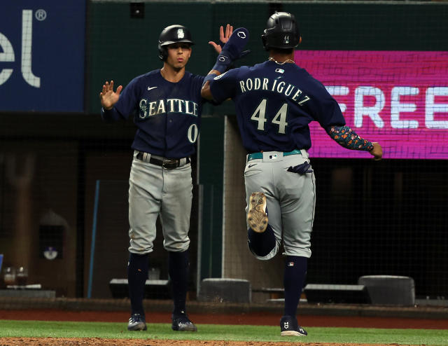 Mariners turn showdown with Orioles into blowout for eighth consecutive win  - The Columbian