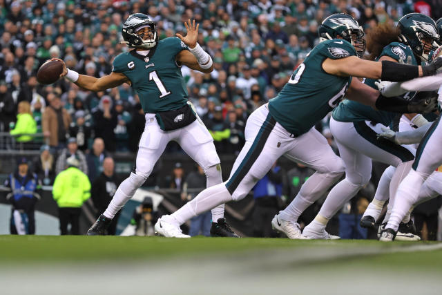 Eagles Notes: Jalen Hurts returns to practice, status still 'day