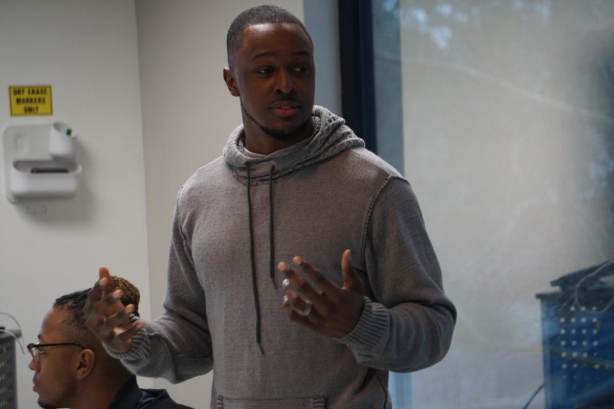 Dallas Cowboys star D.J. White opens up about externship experience with  NFLPA and Fanatics