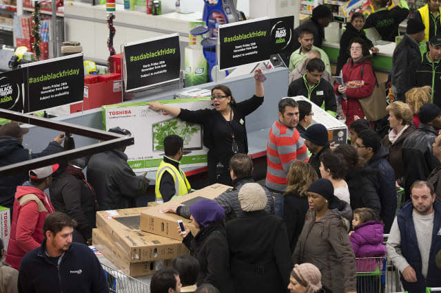 Wal-Mart Stores Inc.'s U.K. Asda Supermarket Entices Shoppers With Black Friday Deals