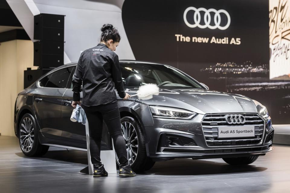 <p>Die Ingolstädter knacken im Instagram-Ranking die Top 3. Audi hat auf seinen Accounts 9,6 Millionen Follower versammelt.<br> (Bild: AP Photo) </p>