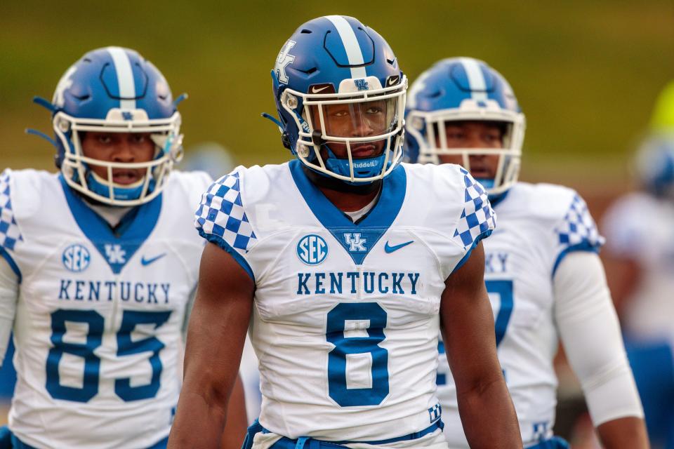 In this file photo, Kentucky tight end Izayah Cummings (8) stands on the field prior to the game against Missouri at Memorial Stadium in Columbia, Missouri, on Nov. 5, 2022. Cummings is transferring from Kentucky.