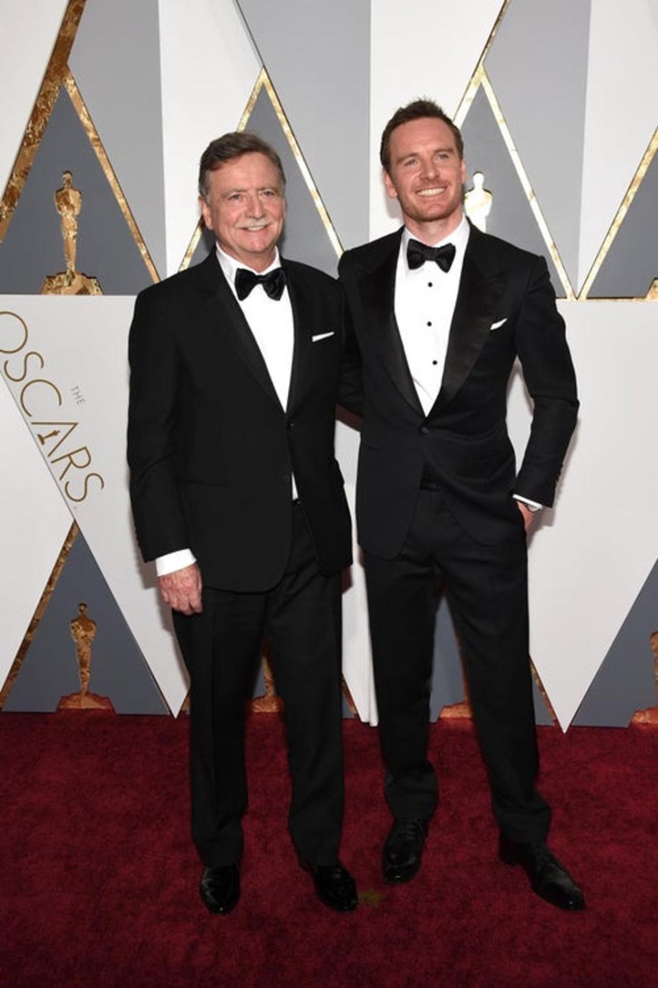 Michael Fassbender opted for a sharply-cut Tom Ford suit for the 88th Academy Awards. (Getty)