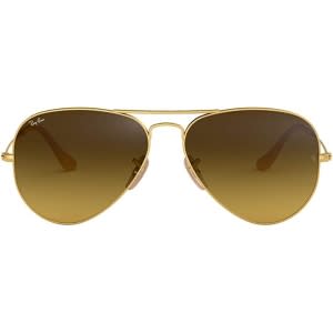 amazon-prime-day-celebrity-loved-ray-ban-sunglasses