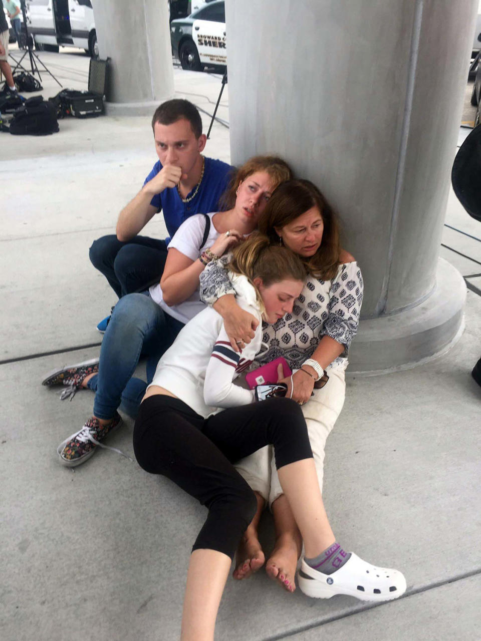 Multiple people shot at Ft. Lauderdale airport