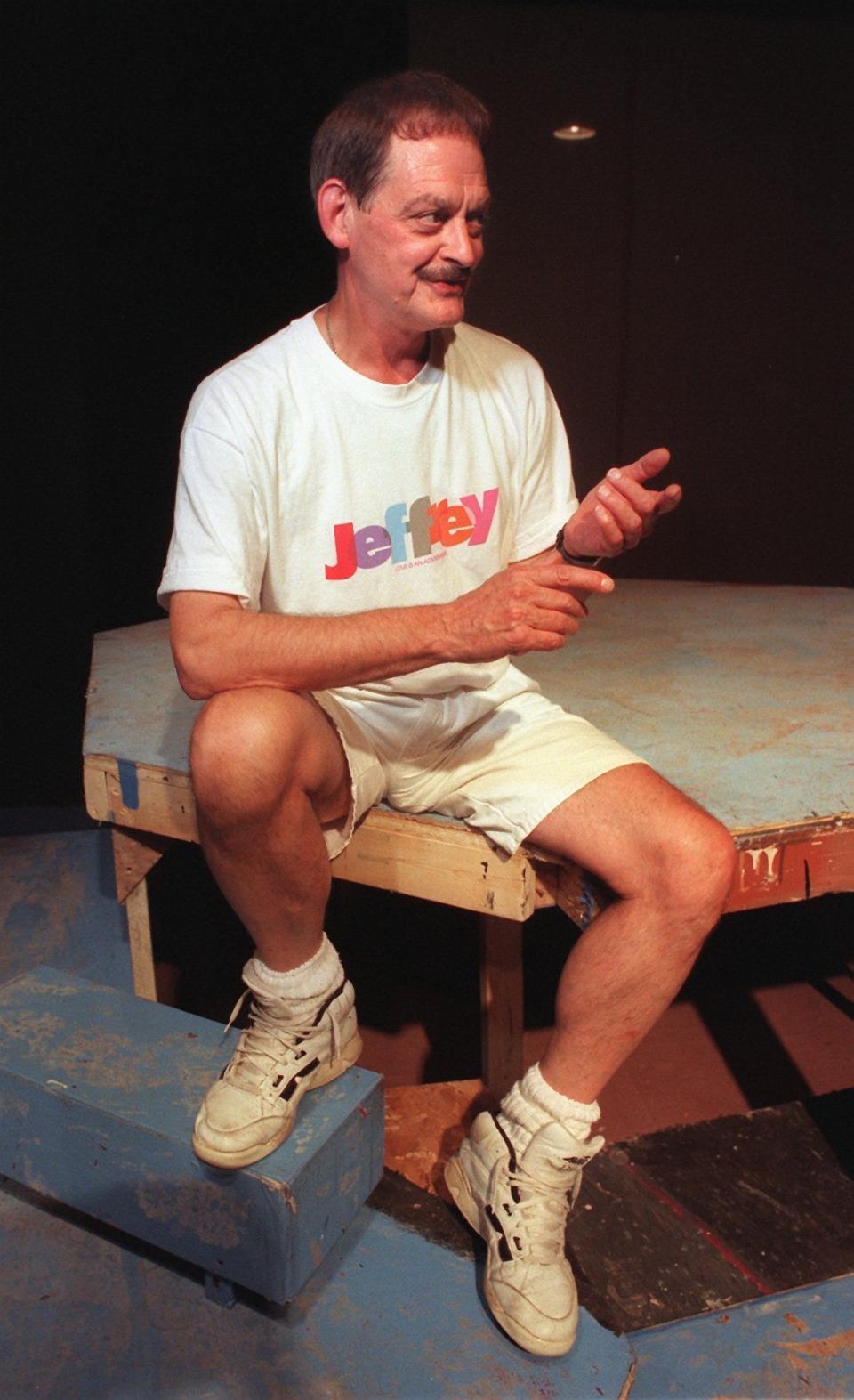 Ken Beachler directs the Spotlight Theatre production of "Jeffrey" in 1998.